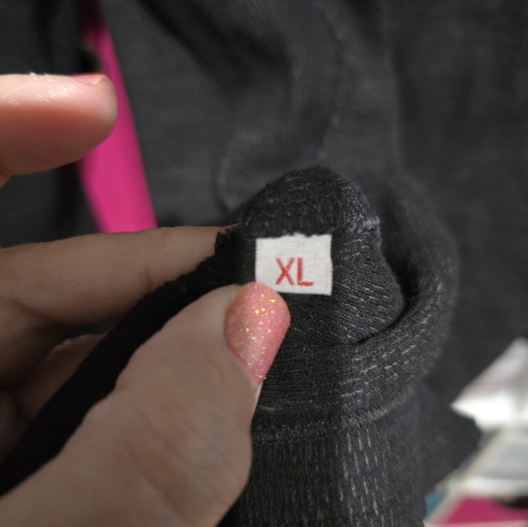 AFFLICTION Men's Long Sleeve - Picture 9 of 9